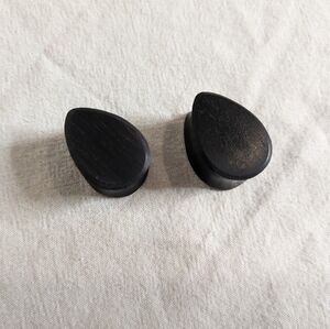 Bodyartforms Horn Teardrop Black Plugs in 5/8" (16mm)